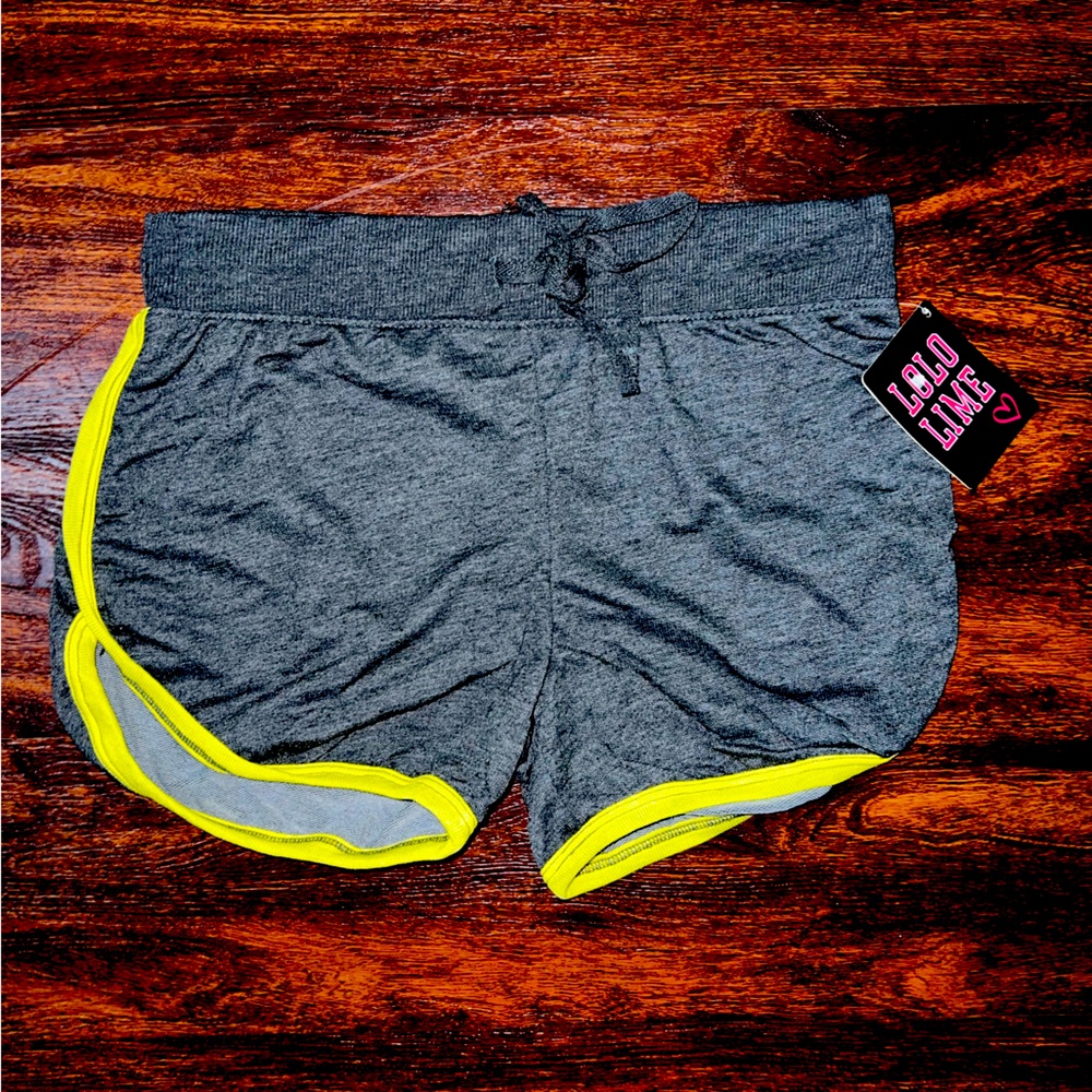 LoLo Lime Women Short